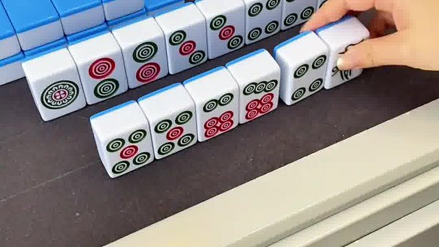 又是崛起的一把牌！