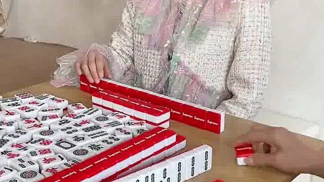 居然错杠错胡了