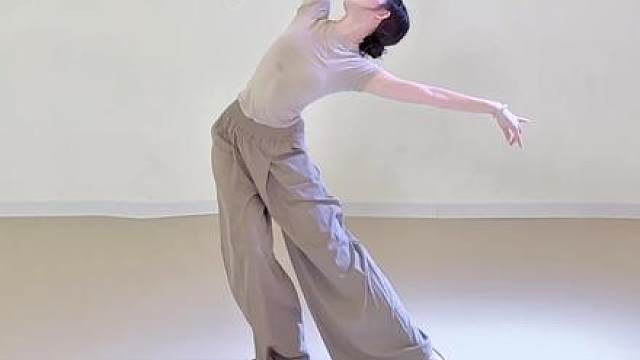 灯火葳蕤 揉皱你眼眉