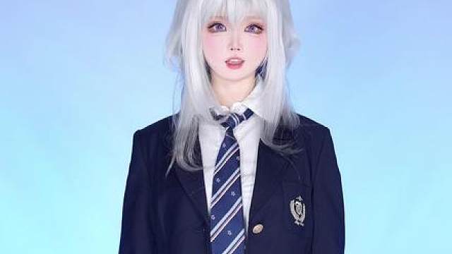 白毛JK美少女嘉贝莉娜