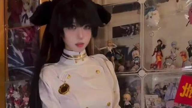 似恋人又似陌生人