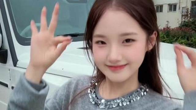 我请你再靠近我一点点