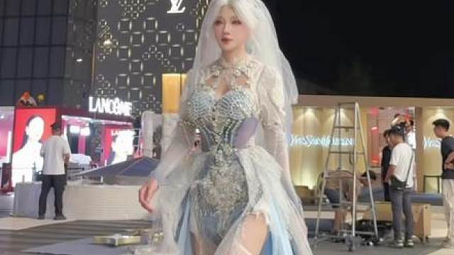 姐别走了 跟我们还在同一个图层吗