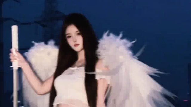 “世人盼我降临 却又将我审判”