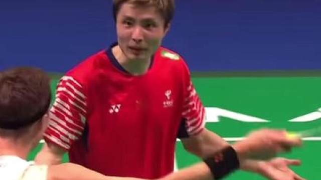 石宇奇安赛龙争吵原因 第三局开局火药味十足，安赛龙虽说主场作战，有点太强势了！不尊重对手有点