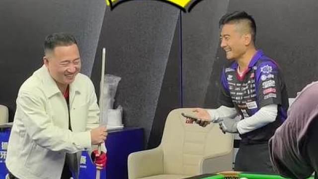 你能看出来他俩要打8进4了吗？