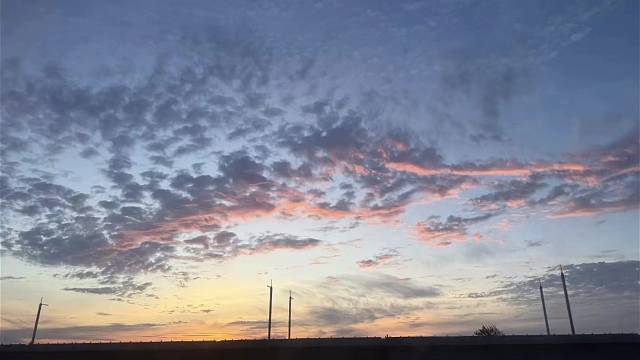 我记得那天，阳光明媚