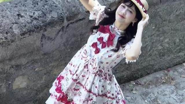 请和这样的我一起玩吧！