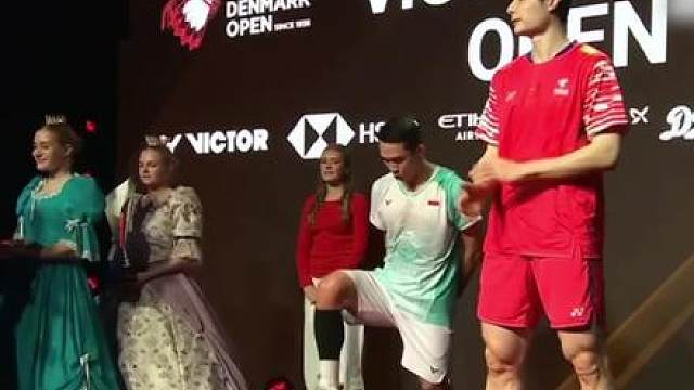 第一名不必次次第一，祝贺石头！丹麦公开赛决赛石宇奇1:2乔纳坦