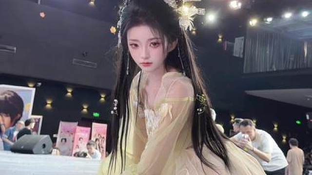 总要做一回书里的国风少女