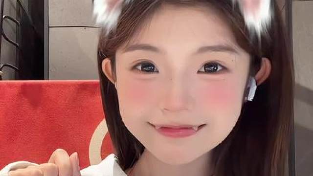 双手比耶 成为你的宝宝