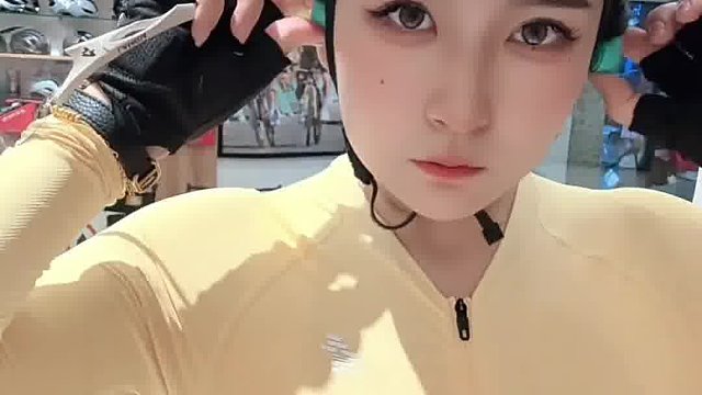 再不骑车就要emo 啦