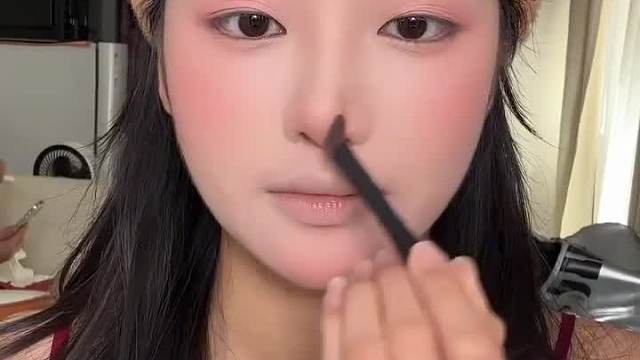 妝教｜淡顏初秋必化的焦糖小貓妝！！