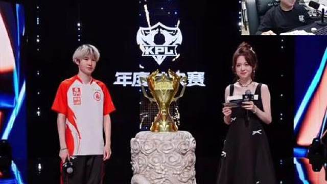 北笙听一诺说向狼队学习，若有所思，说狼队有魔力，在没被淘汰时，总感觉狼队在藏