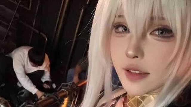 悄悄拿走镜头盖硬控摄影半小时