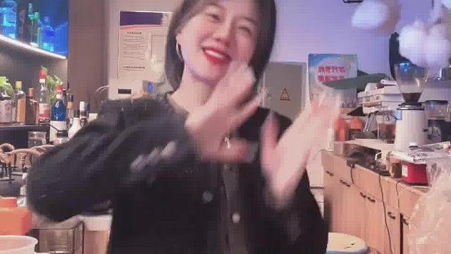 别意淫我图你这，图你那……我只图我自己踏踏实实赚钱踏踏实实花