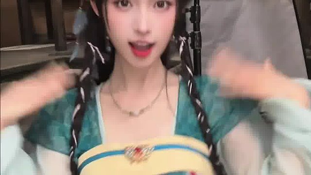 新皮肤是古风甜妹耶！快来靠近一点点 一点点星星摇