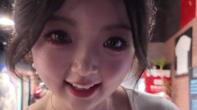 当你的身材和你的脸极度不匹配时