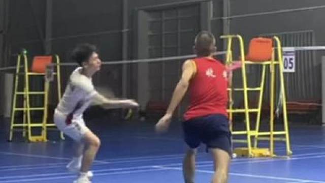 手一伸，一个月工资没了