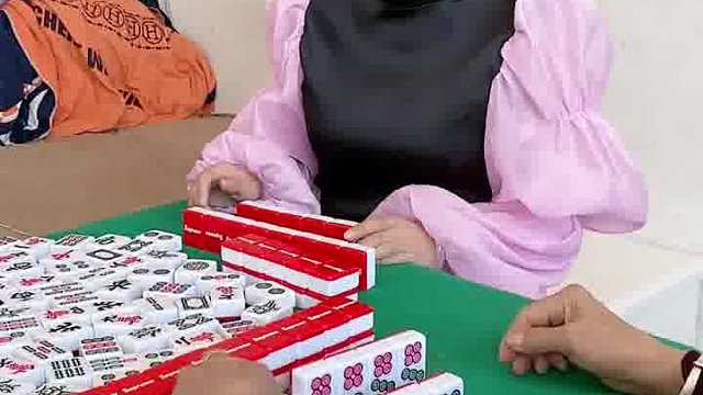 这把八饼杠开胡牌，你看懂了吗