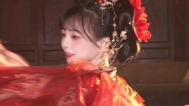 撰写在滕王阁里怅然轻落笔