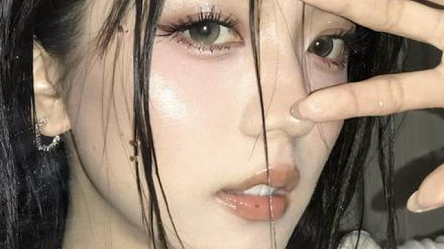 答应我，卸妆之前花十分钟拍个照好吗？