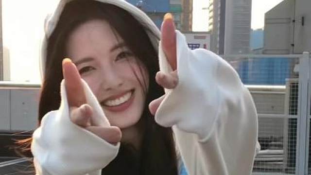 好看的皮囊千篇一律 有趣的灵魂万里挑一。