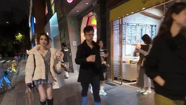 上海街拍/珊珊，给陌生人拍照