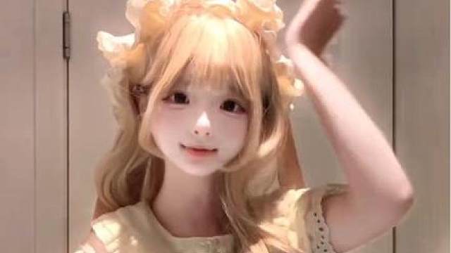 梦到睡觉压到头发又怕痛到你