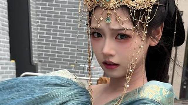 不行 她是真的凉到了 让我暖暖