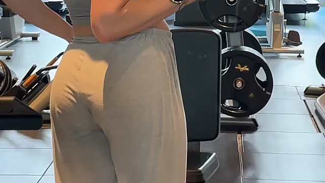 人是漂泊的鸟 而爱是宜居的岛