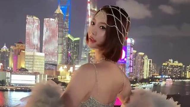 今日主线任务：美丽大女主