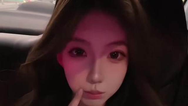 好笑吗我只看到了一个绝望的瓦学妹