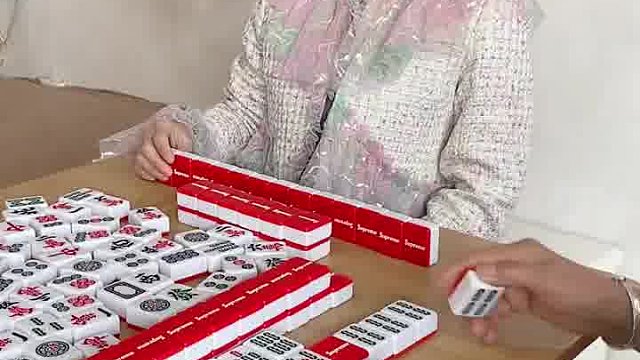 一招故弄玄虚把小姐姐杠懵了