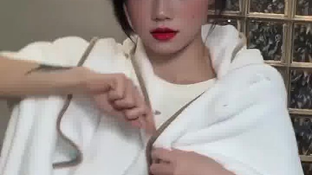 _我是一个恶魔，将要毁灭你~