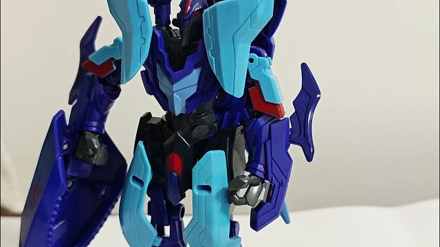 【抄袭武装】抄人七分，自改三分。超兽武装鲸鲨王来袭