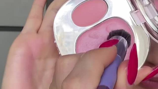 我是不会放过这个水光肌的