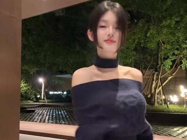 當(dāng)然要很會(huì)穿 不然怎么拿下你