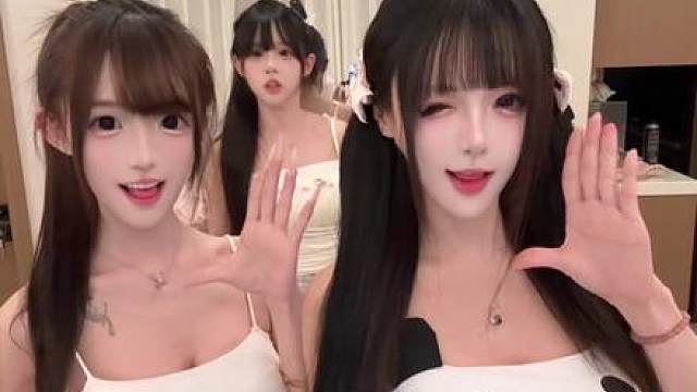 喜欢你才会装可爱你以为卖萌很轻松吗？