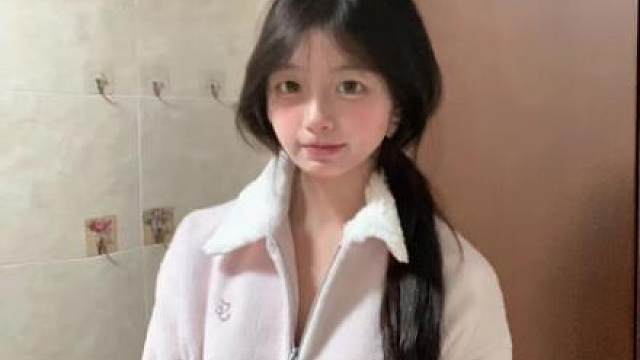 我凌晨要偷偷发作品