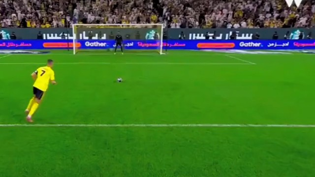 送个世界波怎么样，点球不进就可惜了