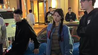 小小小酷哥開著布加迪來江漢路炸gai 了