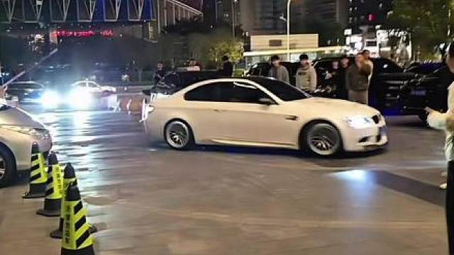 “这才是真正的内燃机的声音吧”