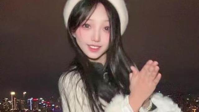 糟糕刷到去年的视频啦