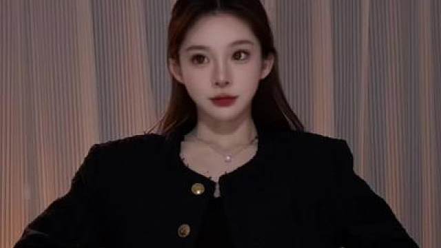 思绪一下被拉回去年的冬天