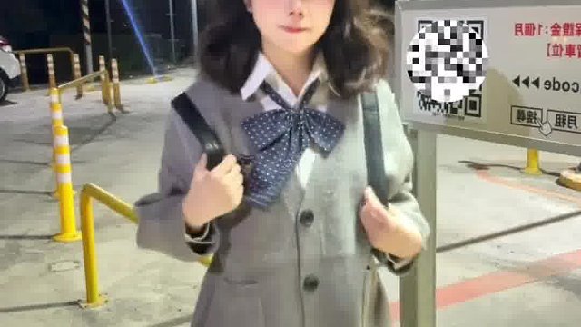 年轻时很穷，努力几年后，终于不年轻了！