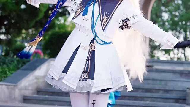 海风温和，菲比啾比