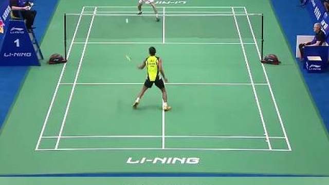 为什么明明观众更喜欢低视角吗，但世界羽联就是不开窍？