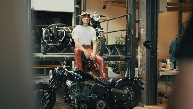 感谢VUGUE MAN的专访 皮裤真的不是我崩开的