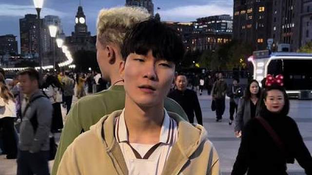 什么？你问赛前紧张怎么缓解？ 就这么唱歌呀